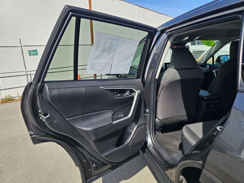 2023 Toyota RAV4 XLE -AWD