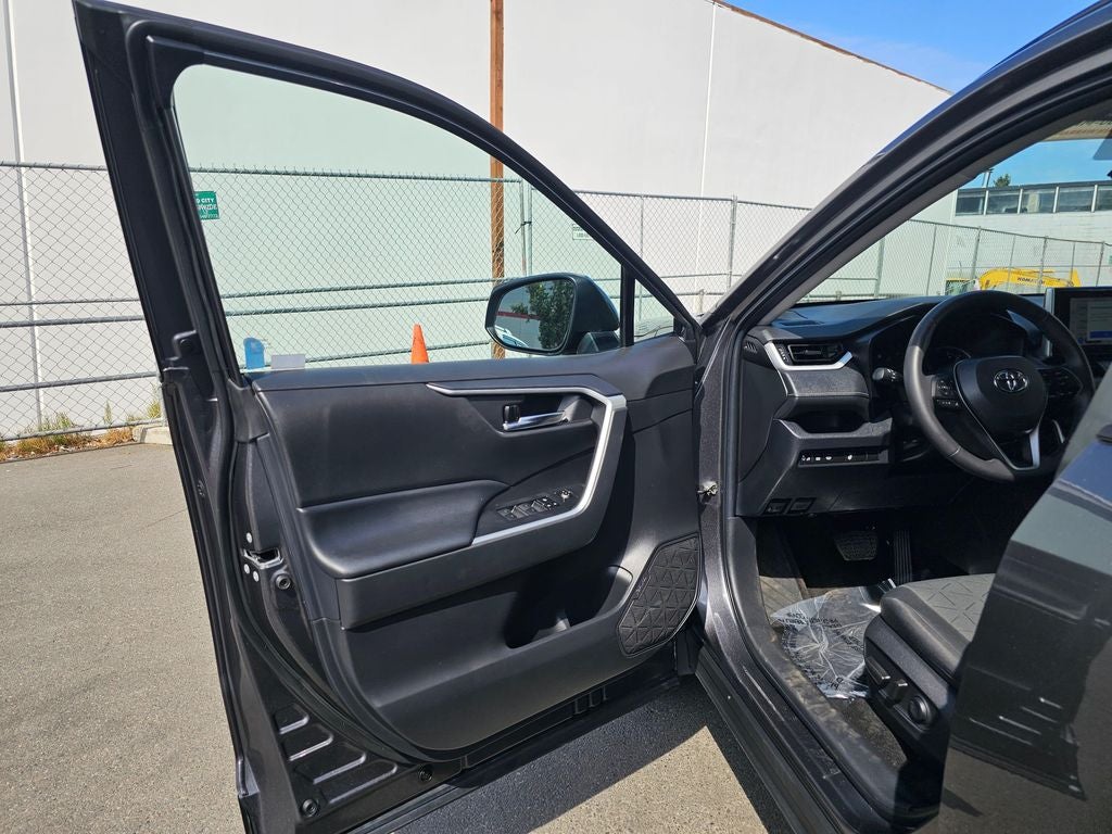 2023 Toyota RAV4 XLE -AWD
