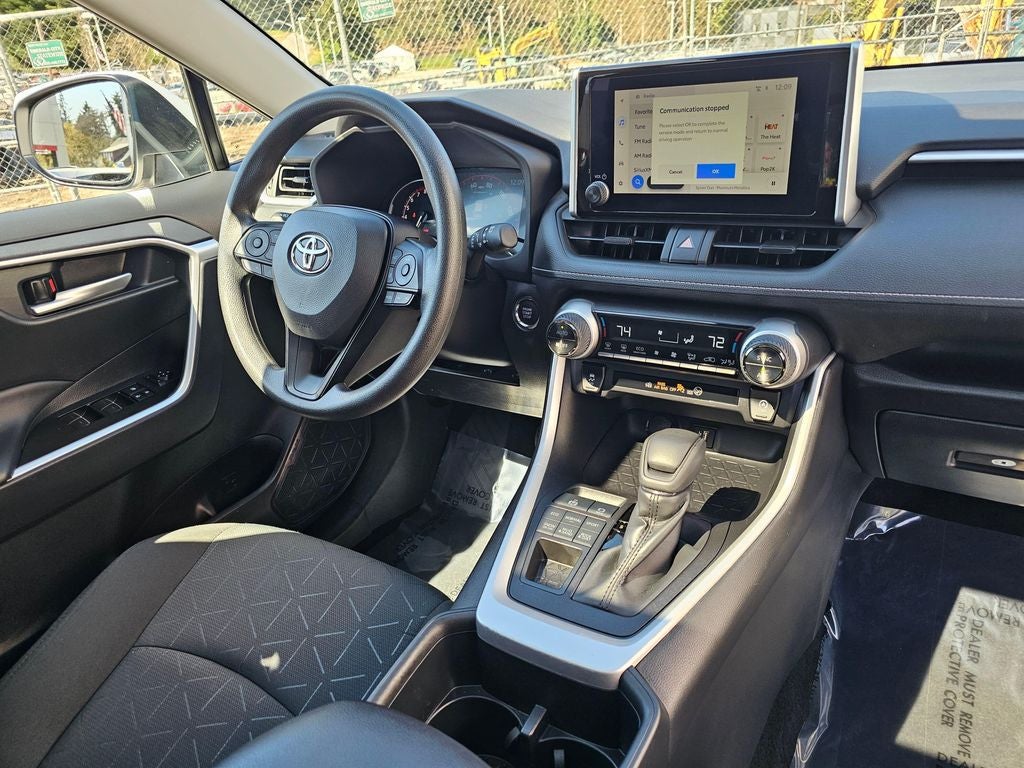2025 Toyota RAV4 XLE -AWD