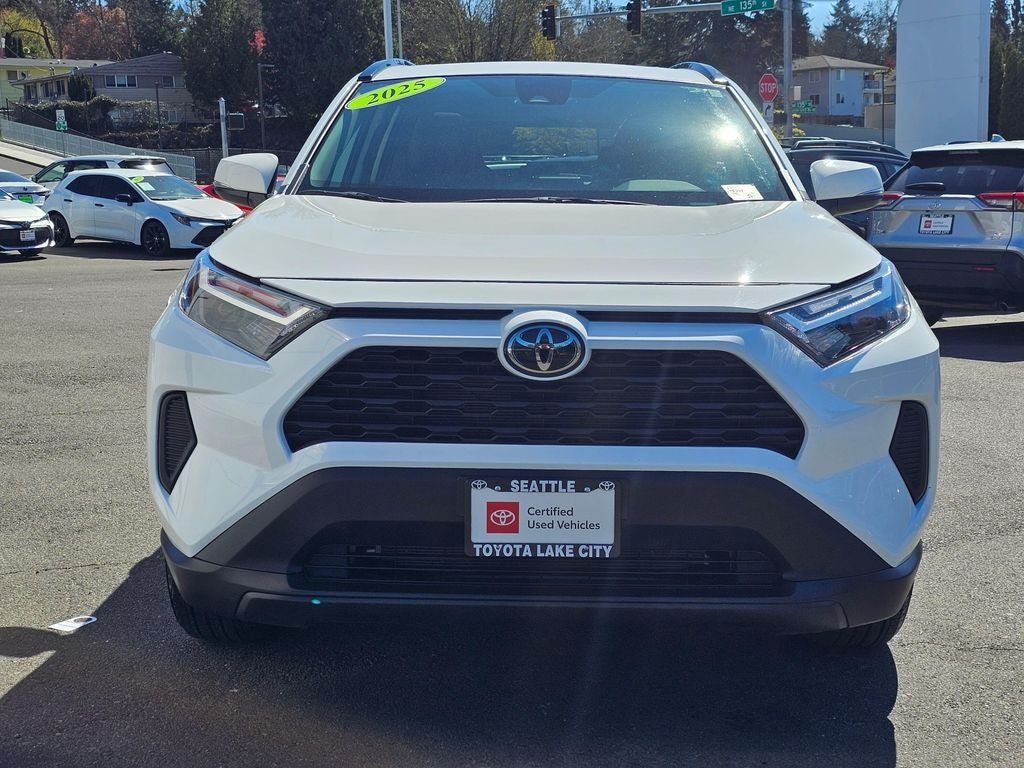 2025 Toyota RAV4 XLE -AWD