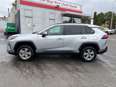 2025 Toyota RAV4 Hybrid XLE -AWD