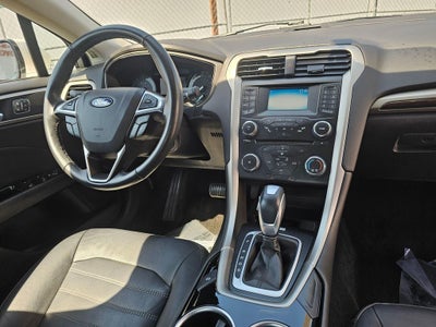 2013 Ford Fusion SE