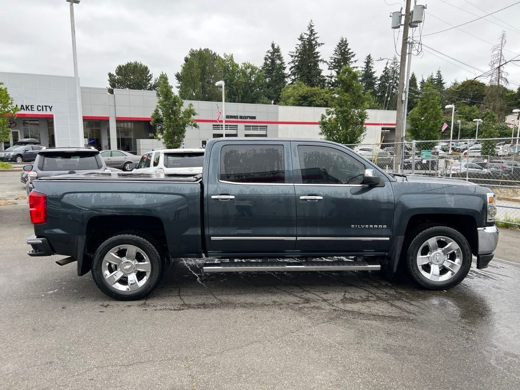 2017 Chevrolet Silverado 1500 LTZ 1LZ- Crew Cab