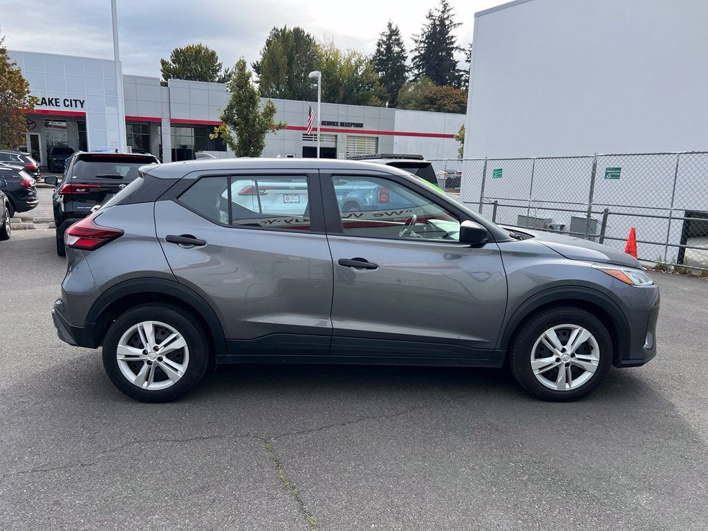 2024 Nissan Kicks S