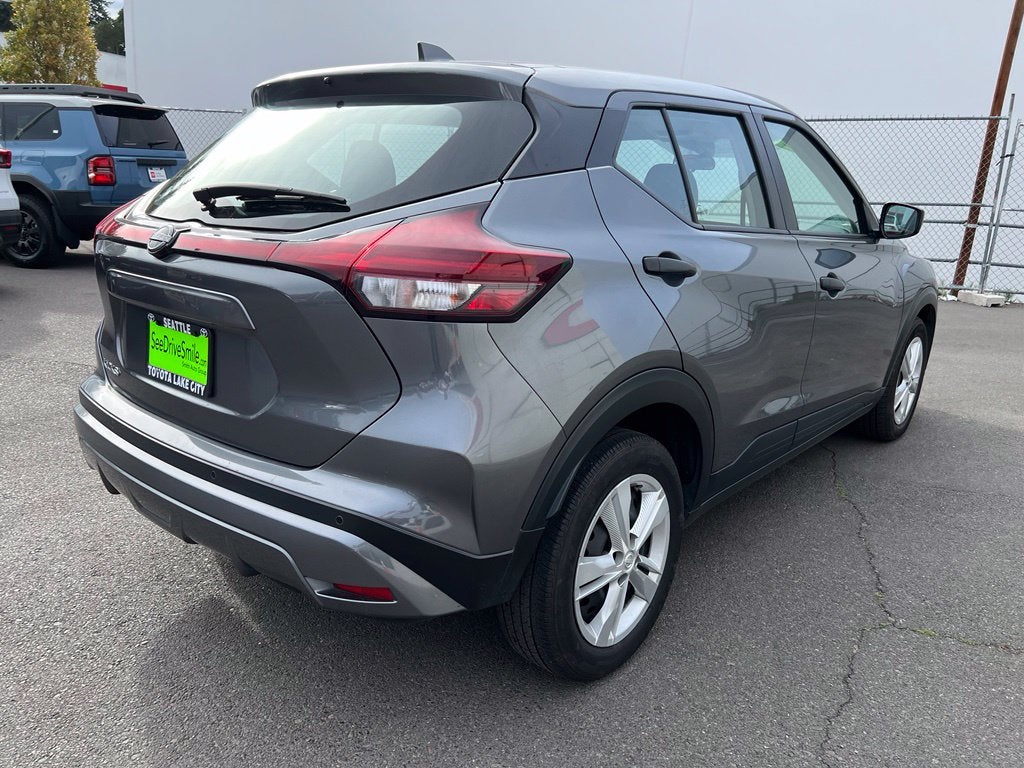 2024 Nissan Kicks S
