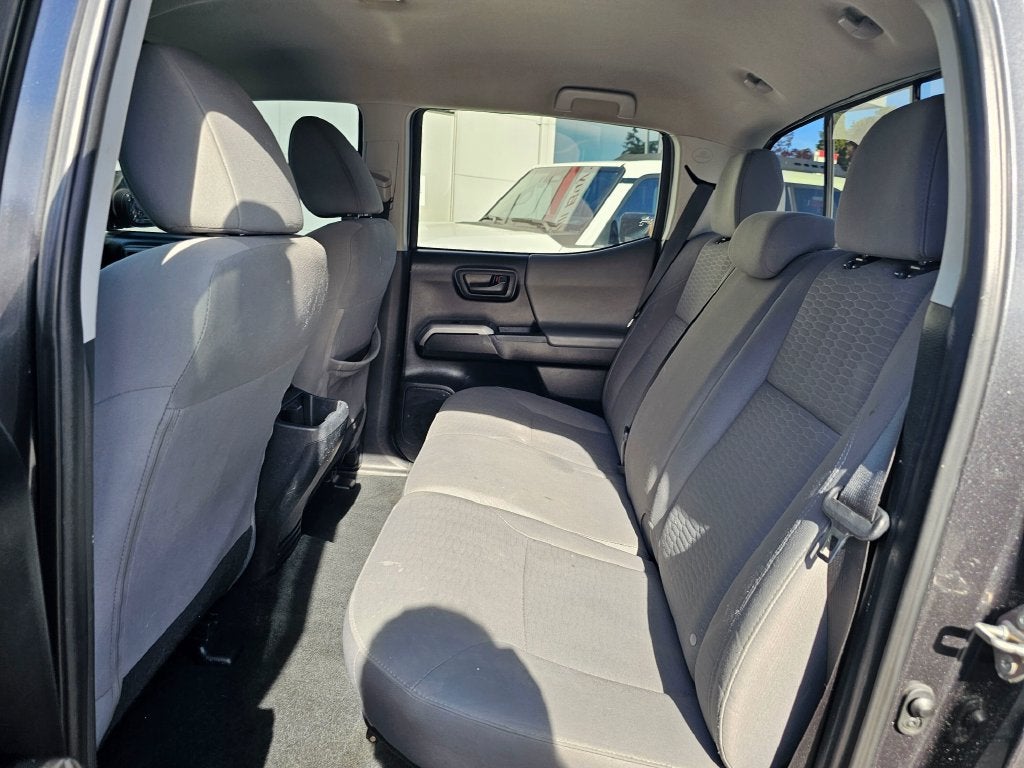 2019 Toyota Tacoma SR5 V6