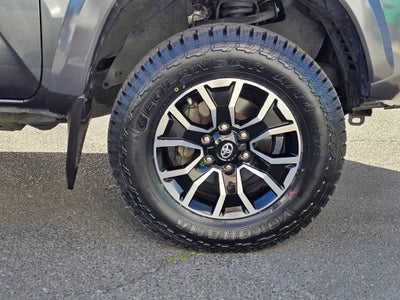 2019 Toyota Tacoma SR5 V6