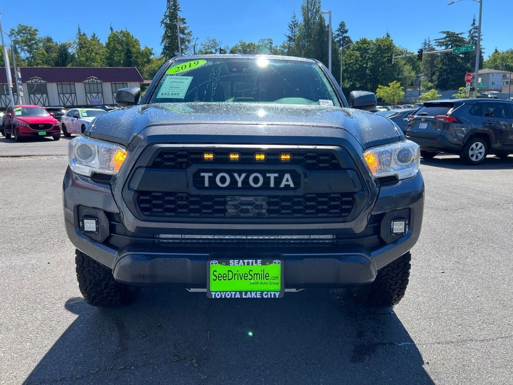2019 Toyota Tacoma SR-4WD Double-Cab V6