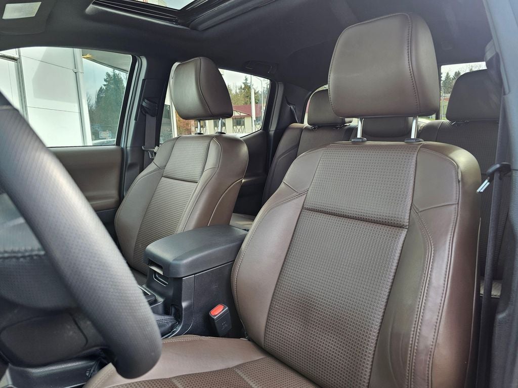 2023 Toyota Tacoma Limited V6