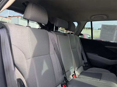 2022 Subaru Outback Premium -AWD