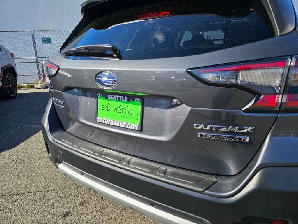 2022 Subaru Outback Touring XT