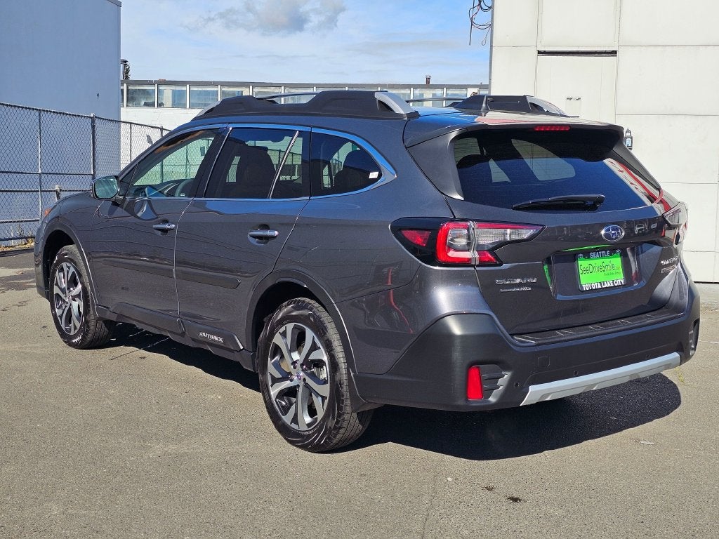 2022 Subaru Outback Touring XT
