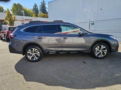 2022 Subaru Outback Touring XT