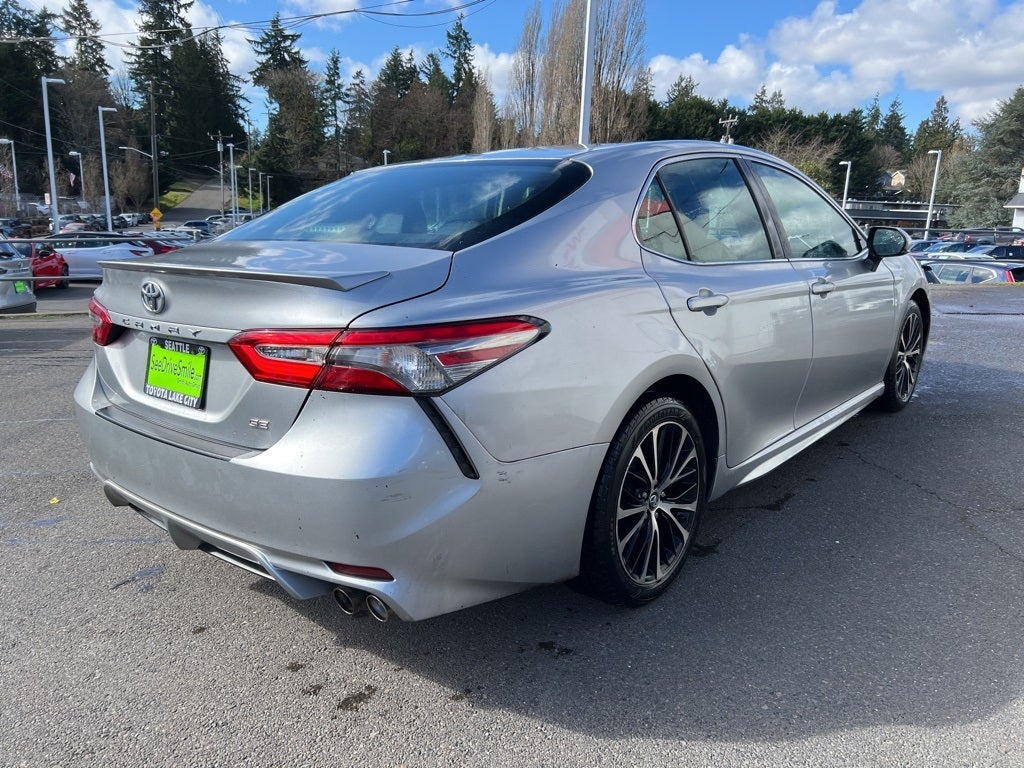 2018 Toyota Camry SE