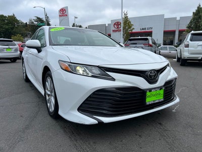 2018 Toyota Camry LE