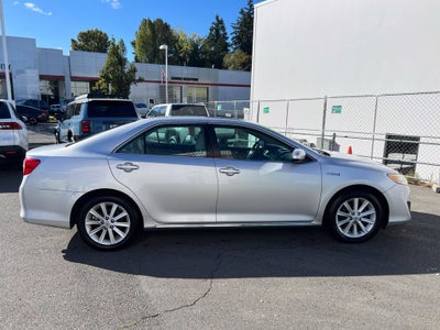 2012 Toyota Camry Hybrid XLE