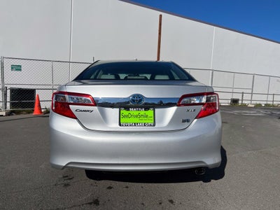 2012 Toyota Camry Hybrid XLE