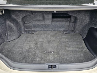 2014 Toyota Camry Hybrid LE
