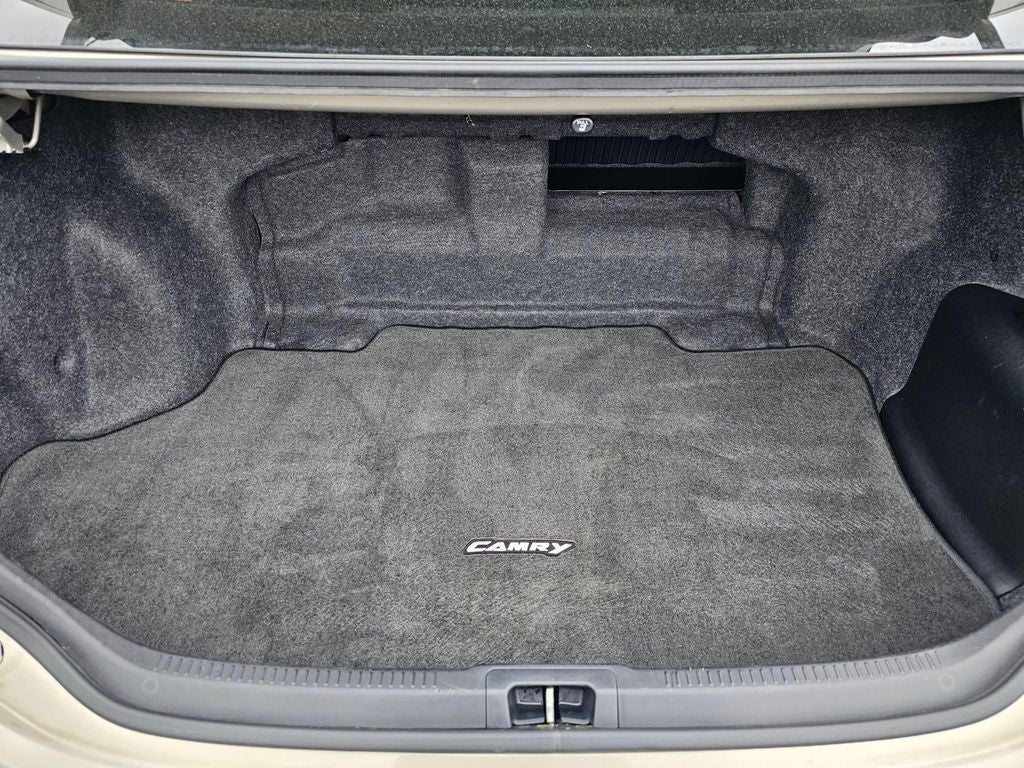 2014 Toyota Camry Hybrid LE