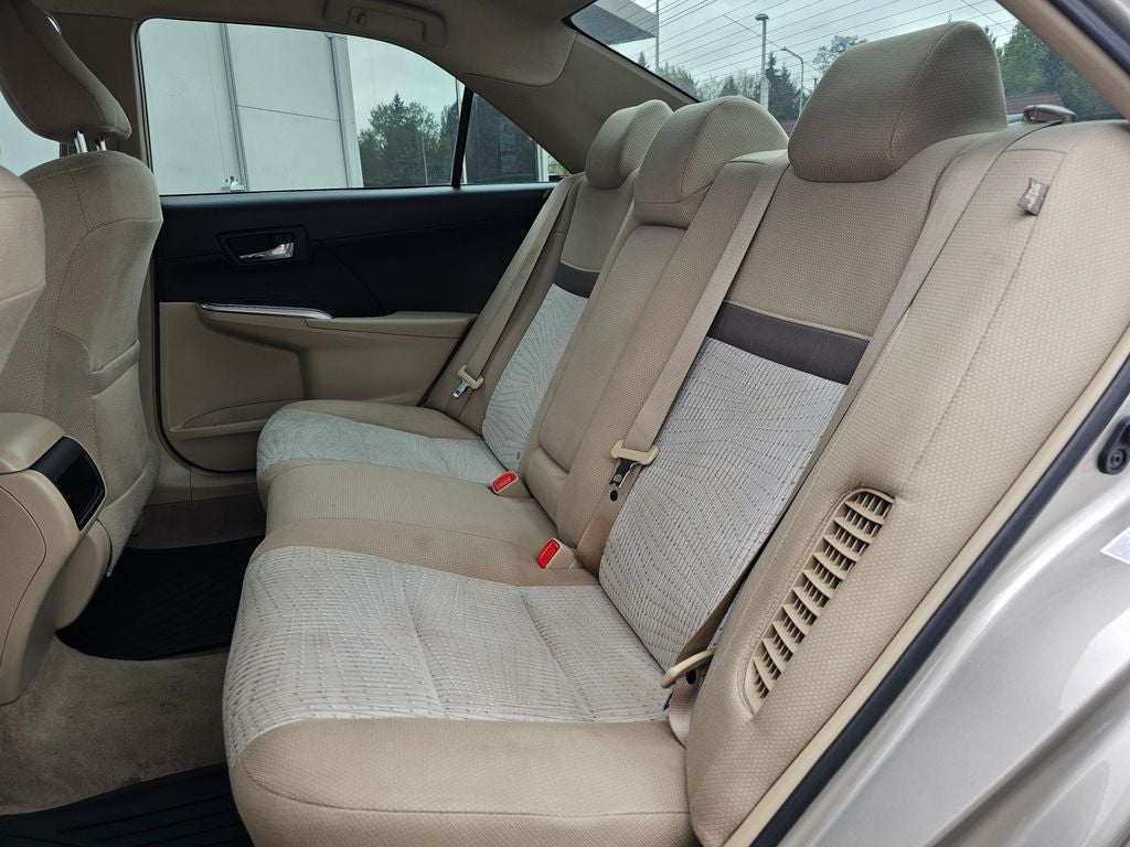 2014 Toyota Camry Hybrid LE
