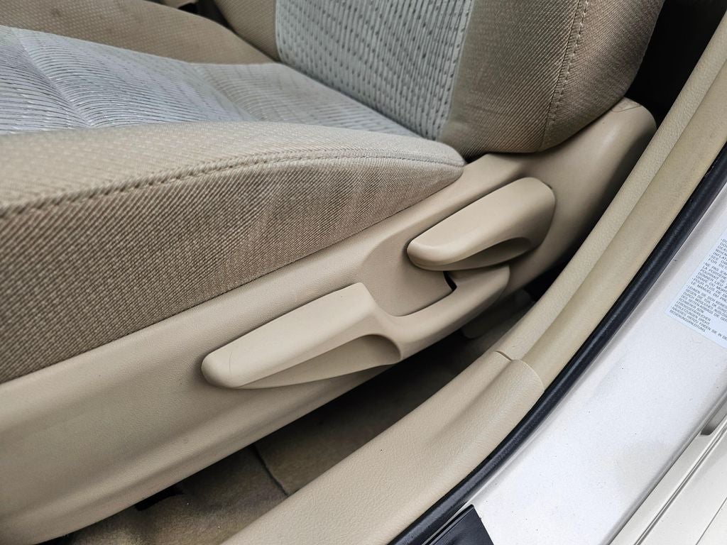 2014 Toyota Camry Hybrid LE
