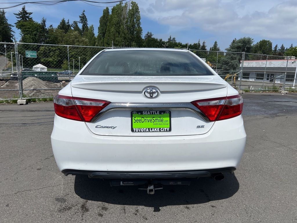2015 Toyota Camry SE