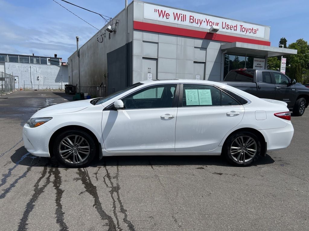 2015 Toyota Camry SE