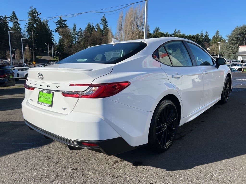 2025 Toyota Camry SE