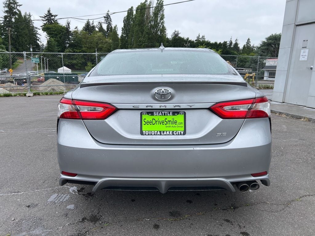 2020 Toyota Camry SE