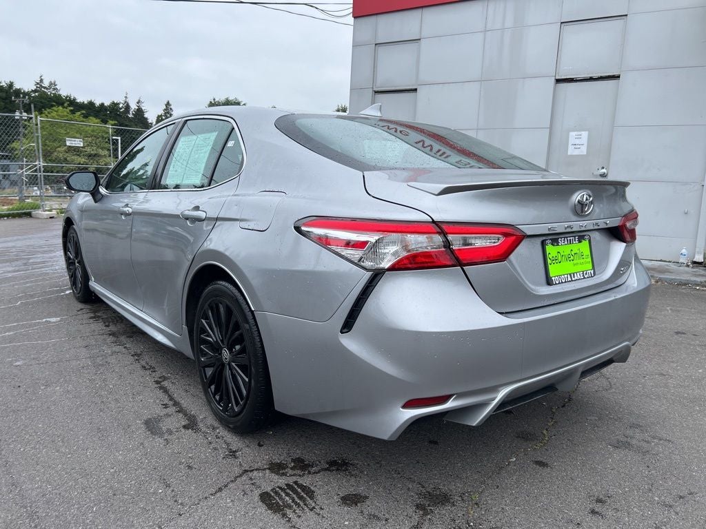 2020 Toyota Camry SE