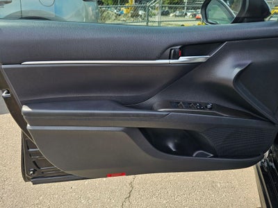 2023 Toyota Camry SE Nightshade