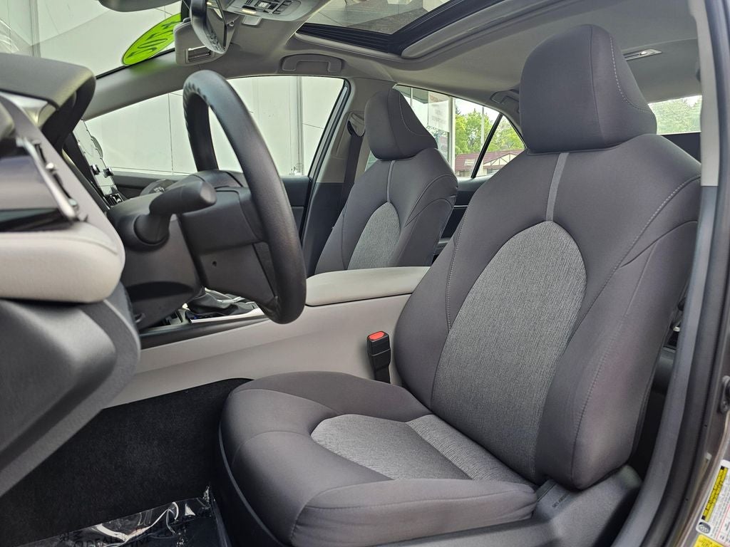2024 Toyota Camry Hybrid LE