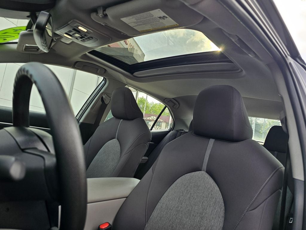 2024 Toyota Camry Hybrid LE