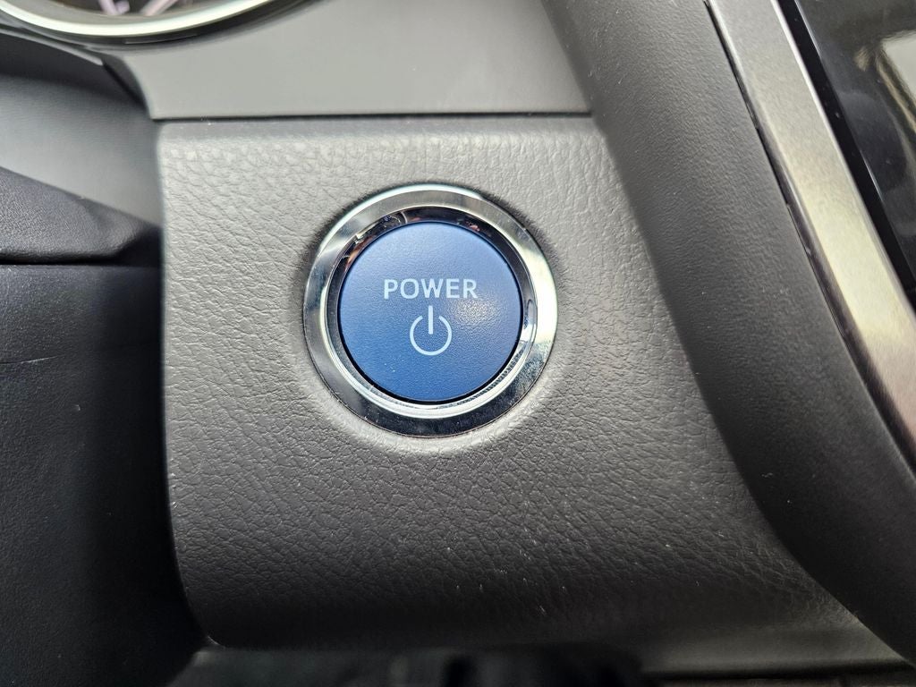 2024 Toyota Camry Hybrid LE