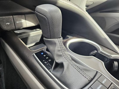 2024 Toyota Camry Hybrid LE