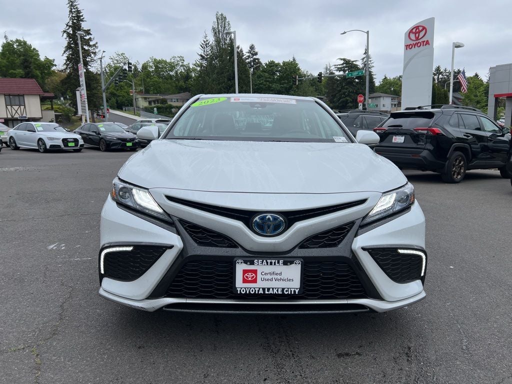 2023 Toyota Camry Hybrid XSE