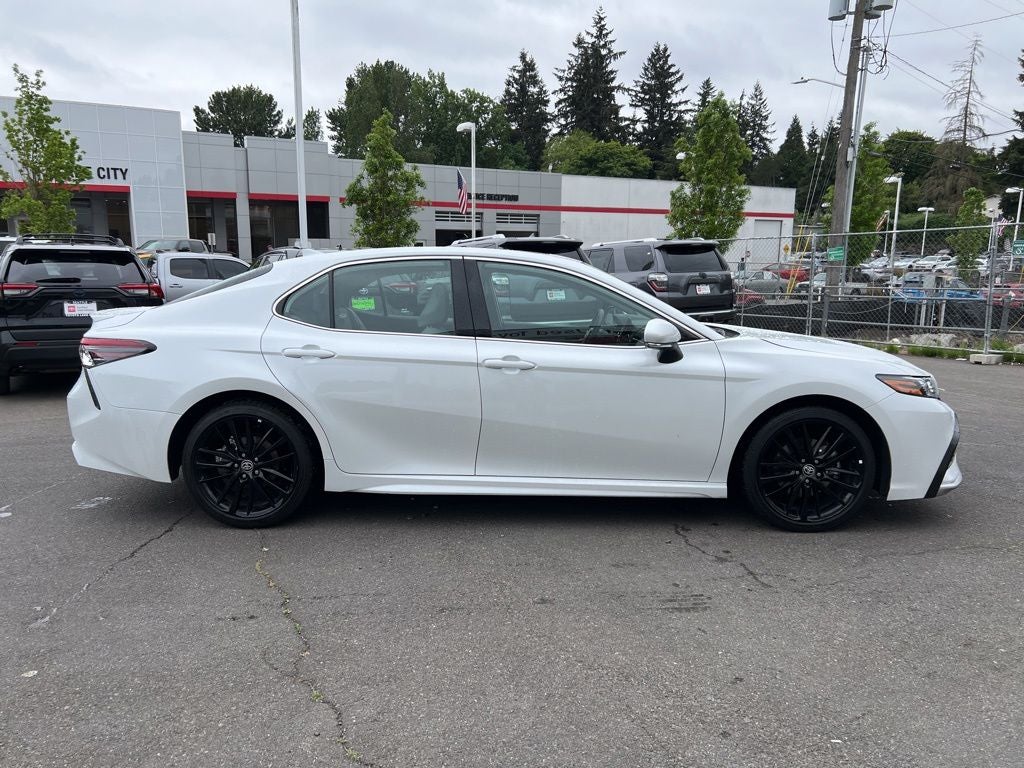 2023 Toyota Camry Hybrid XSE