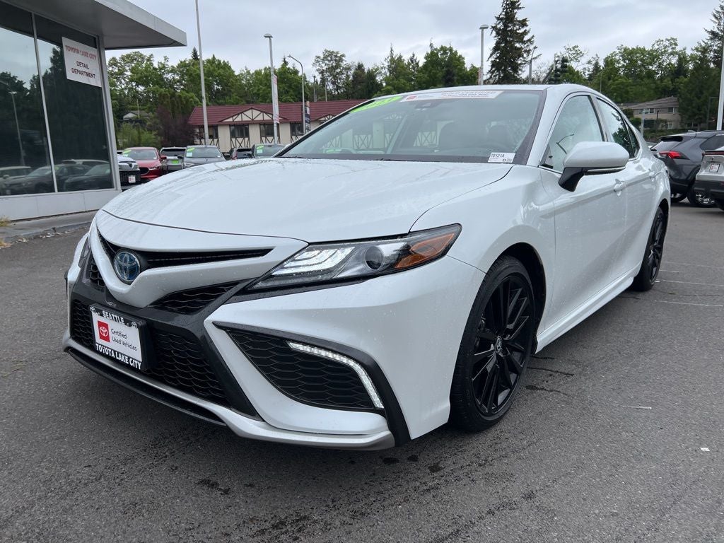 2023 Toyota Camry Hybrid XSE