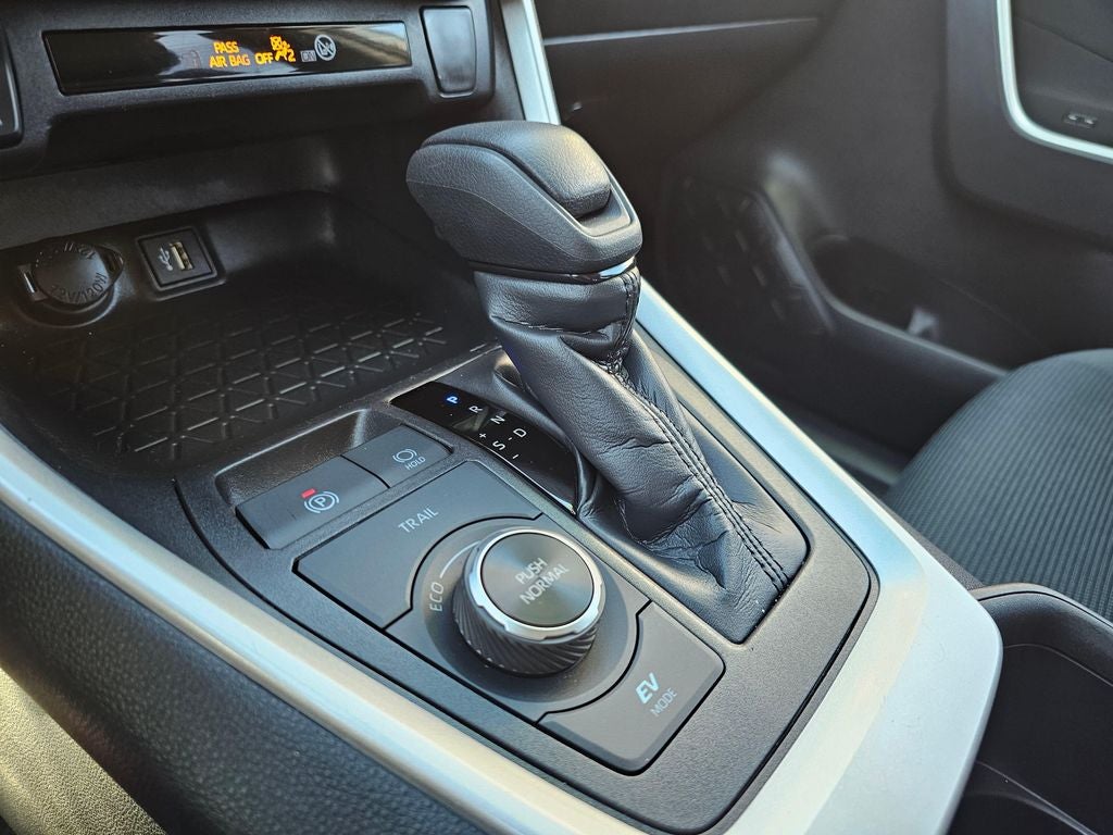 2025 Toyota RAV4 Hybrid LE -AWD