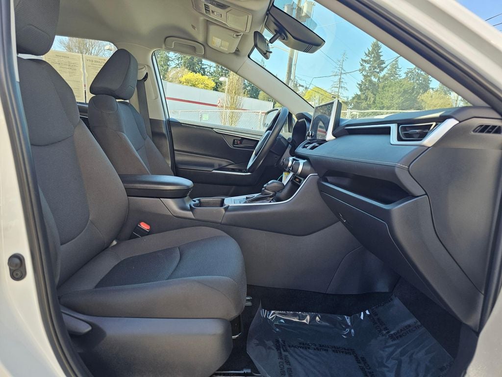 2025 Toyota RAV4 Hybrid LE -AWD