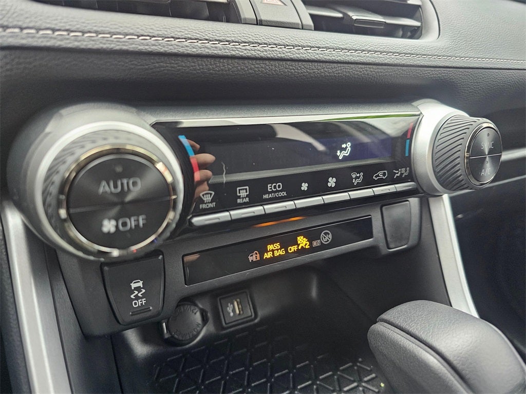 2025 Toyota RAV4 Hybrid LE AWD