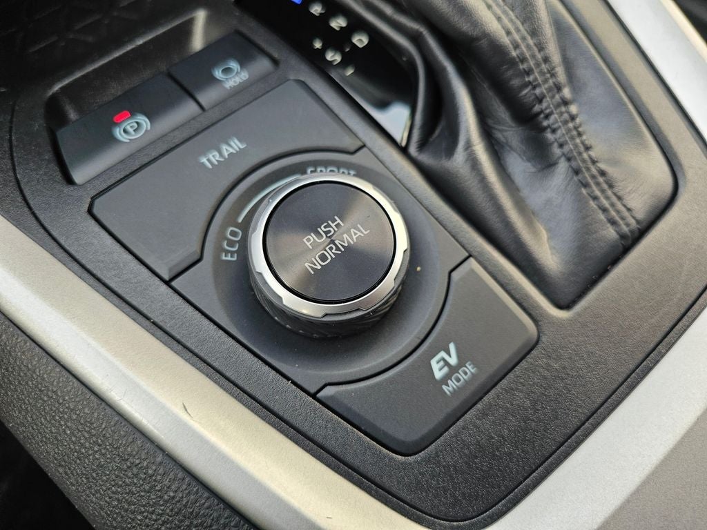 2025 Toyota RAV4 Hybrid LE AWD