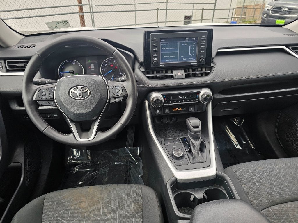 2021 Toyota RAV4 Hybrid XLE