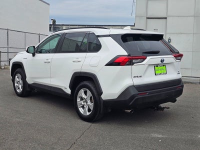 2021 Toyota RAV4 Hybrid XLE