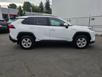 2021 Toyota RAV4 Hybrid XLE