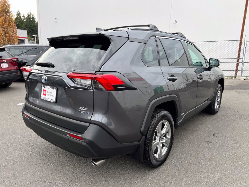 2024 Toyota RAV4 Hybrid XLE