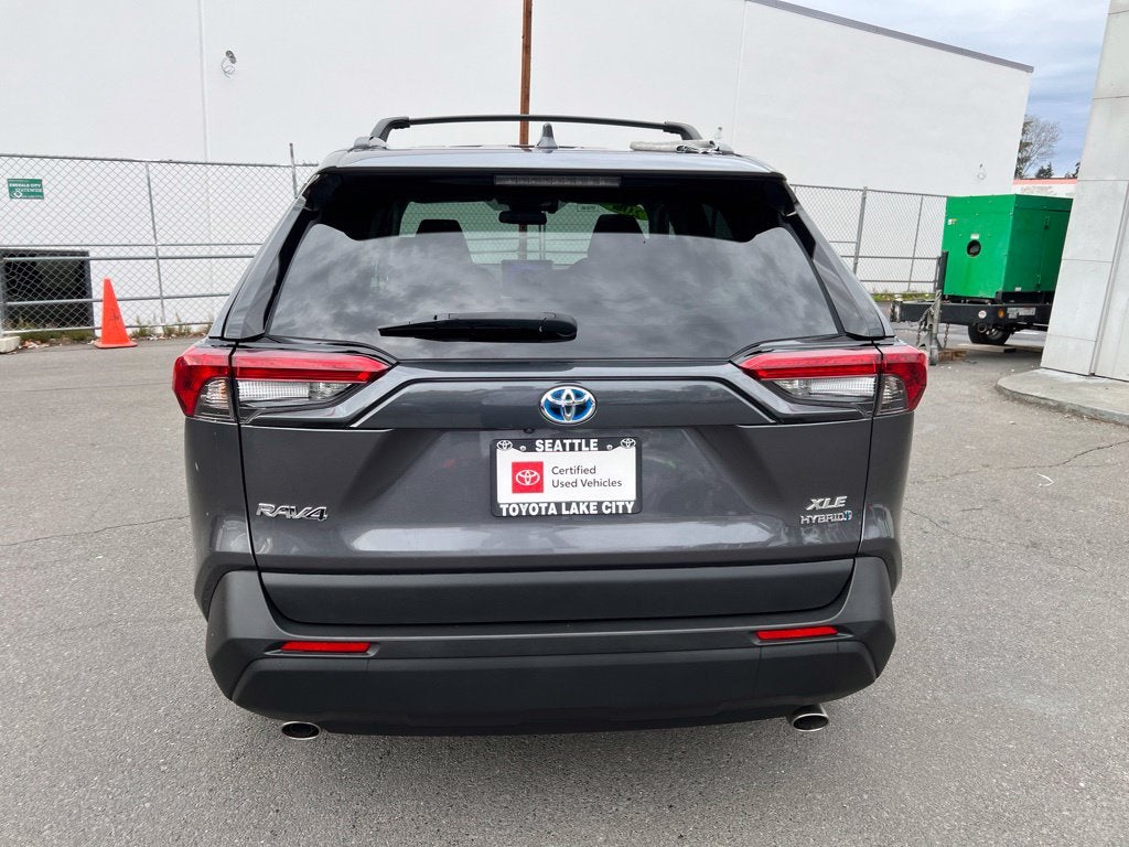 2024 Toyota RAV4 Hybrid XLE