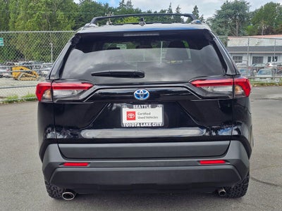 2021 Toyota RAV4 Hybrid XLE