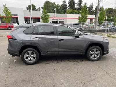2022 Toyota RAV4 Hybrid XLE -AWD