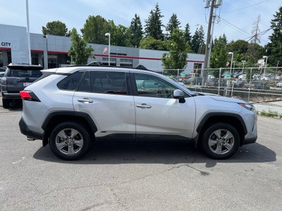 2024 Toyota RAV4 Hybrid XLE AWD-MOONROOF/WEATHER PACKAGE